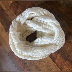 Cable Knit Infinity Scarf